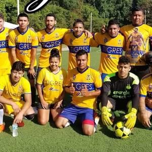 Meet your Posher, Emerson